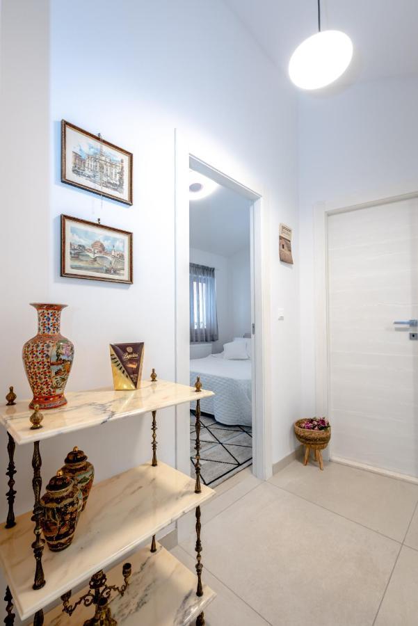 Apartment "Dida" With Free Private Parking Solin Exterior foto